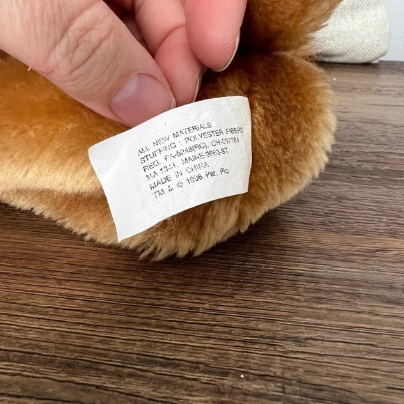 Vintage AMI corporation realistic lion hand puppet - Picture 4 of 4